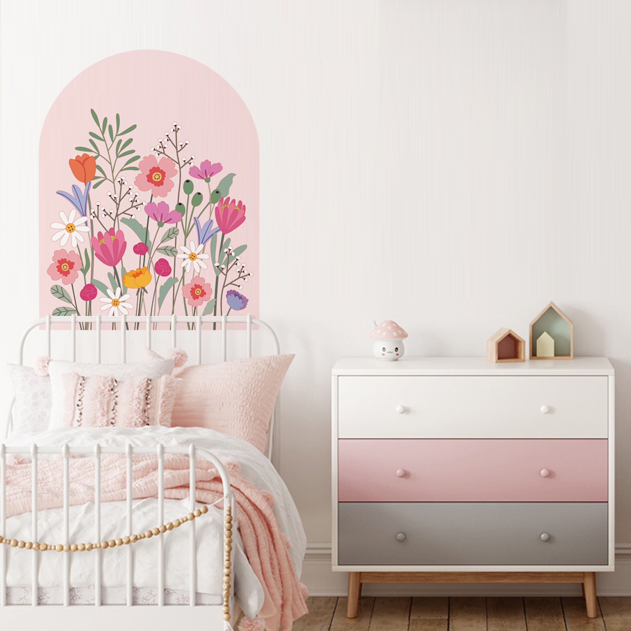 Elegant flowers in pink flower wall decor